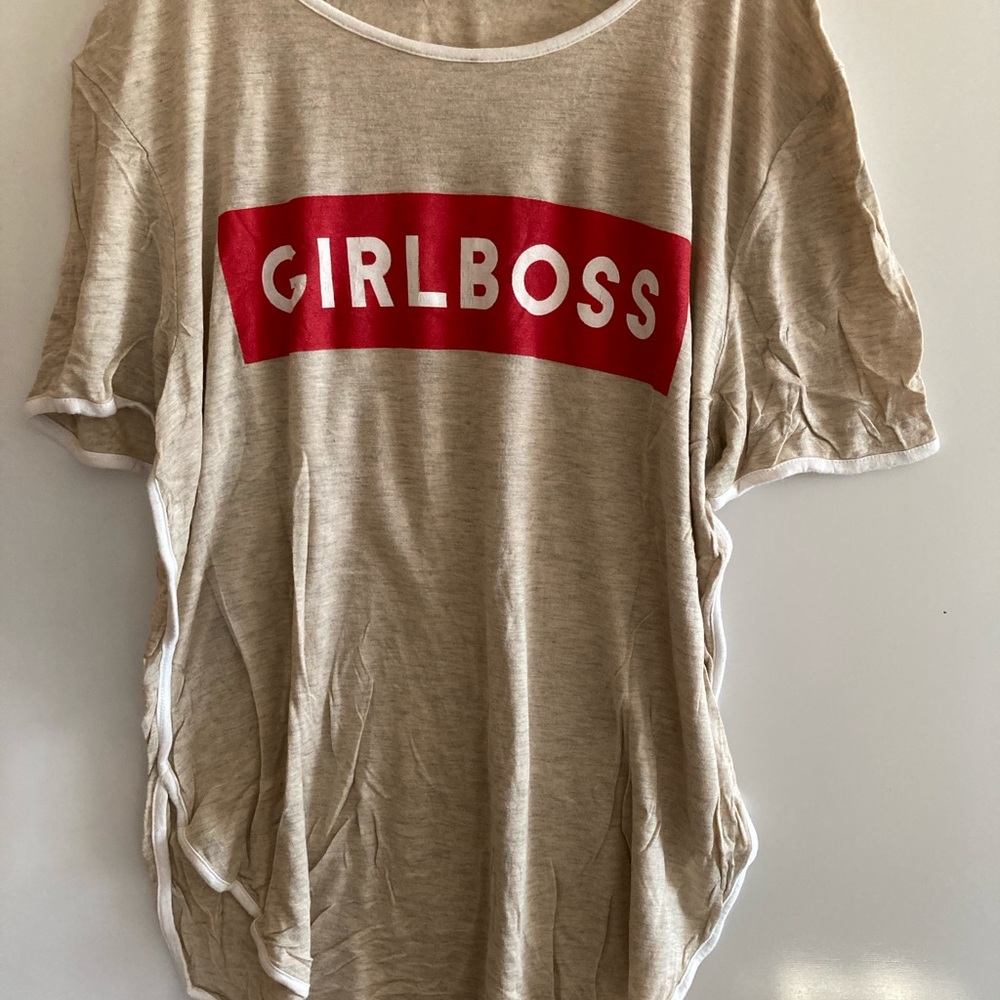 Girlboss tshirt